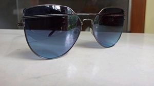 Cat-eye Blue Sunglasses