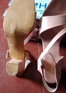 Elegant Pink Flats