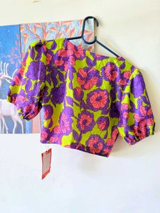 Floral Puff Sleeve Crop Top