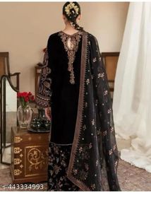 Elegant Black Kurta Set