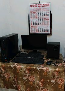 Dell Desktop And CPU Complete Set