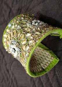 Floral Bangle Bracelet