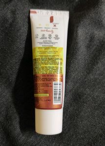 JUST HERBS MOISTURIZING SHAMPOO