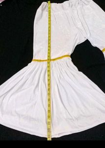 😍Ethnic Yellow &amp; White Dress😍