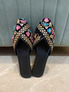 Embroidered Ethnic Mules