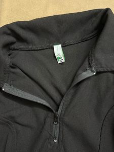 Black Long Sleeve Crop Top