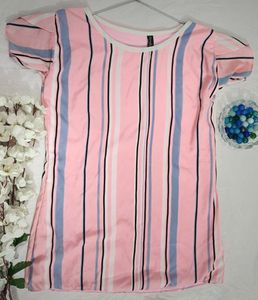 Women pink top