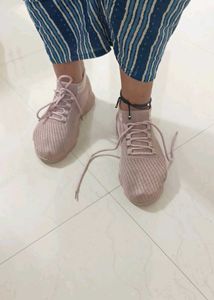 Good Causal Shoes for Women