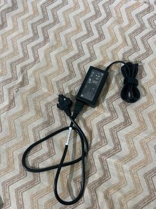 A Brand New HP Laptop Charger