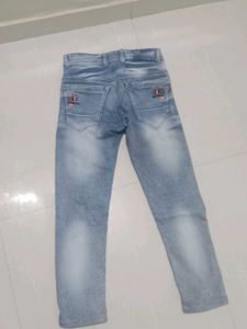 Light Wash Denim Jeans Size 28 Waist