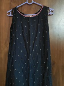Avaasa Kurti