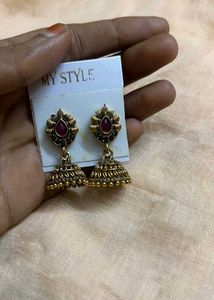 Traditional Jhumkas🧡