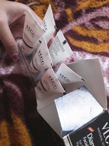 VLCC Diamond Facial Kit🤍💍🔹️
