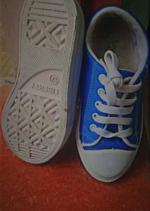 [ BOYS / GIRLS ] Blue Shoes 🔥 Used Once Only !!!