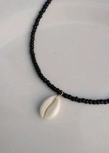 Shell Charm Necklace