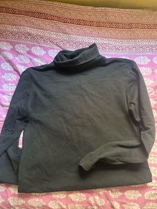 High neck Tshirt