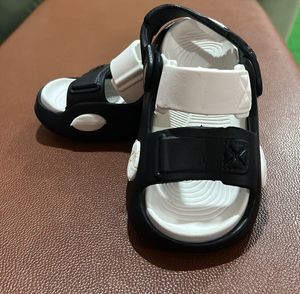 Kids Black &amp; White Sandals