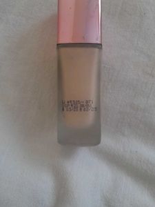 lakme 9to5 primer+matte foundation (expired)