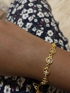 Gold-tone Floral Chain Belt