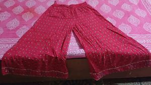 Ishin Women Pure Cotton Anarkali Kurta Plazzo Set