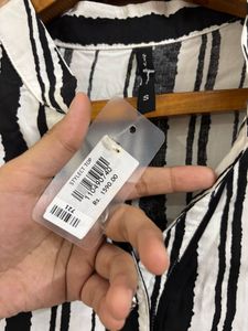 Black &amp; White Striped Button-Down Shirt (S)