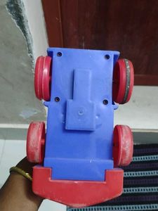 Toy Train. Giggles Brand. Quality Plastic.