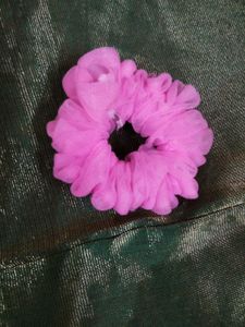 10 Piece Pink Color Scrunchies. New