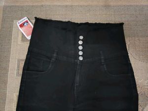 B@32 Size-32 Slim Jeans