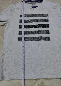 T shirt 🩶 🔥 Check flaw