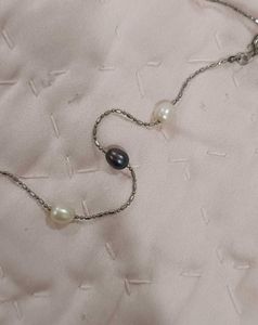 Pearl and Silver Chain Necklace