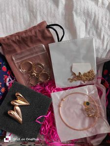 8 Combo Gold Jewellery