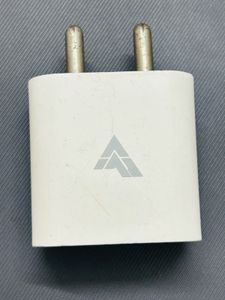 iPhone Adapter
