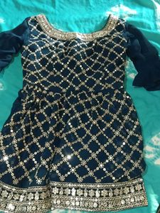 Elegant Blue Embellished Kurta