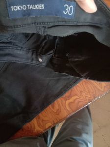 Girls....Black Jeans