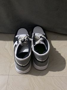 Air Jordan 1 Retro High85