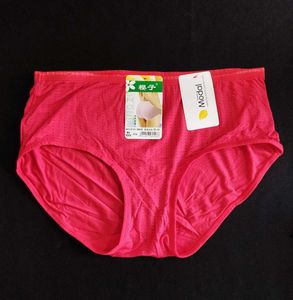 094 - XL Dotted Panties
