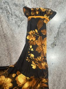 Beautiful Floral Black &amp; Golden Maxi