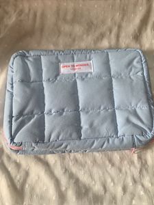 Laneige Wash bag