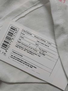 White Letter Print Tee