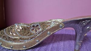 ON Sale Embroidery Heels