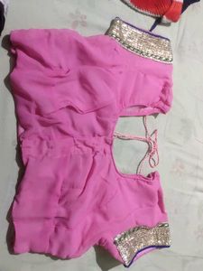 Not use saree but foll Pico done blause available