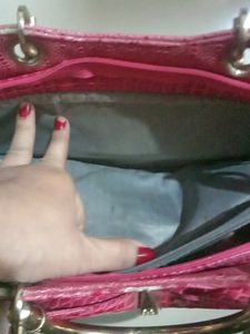 💝t&#39;s A Branded Bag 🛍️ Beautiful ❤️ Baby Pink