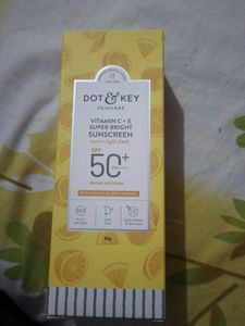 Dot & Key Sunscreen SPF 50