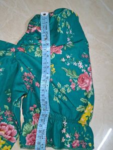 Floral Print Crop Top