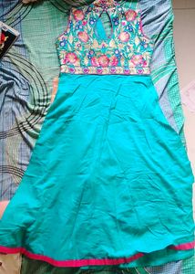 Beautiful Women Anarkali Suit💫