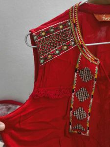 Maroon Ethnic shrug