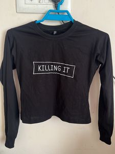 Black Full Sleeves Crop Top