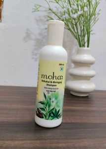 Moha: Shikakai &amp; Bhringraj Shampoo