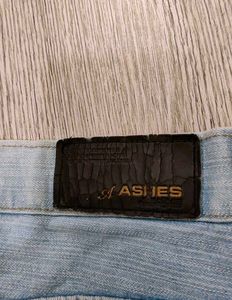 Light Wash Denim Jeans