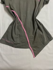 Adidas T-shirt